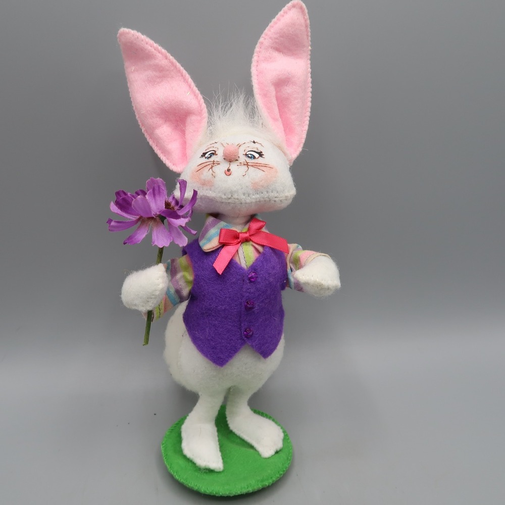 Annalee White Bunny Boy Purple Tux Easter Flower 2009